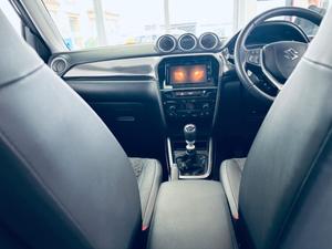 Suzuki Vitara Photo 30