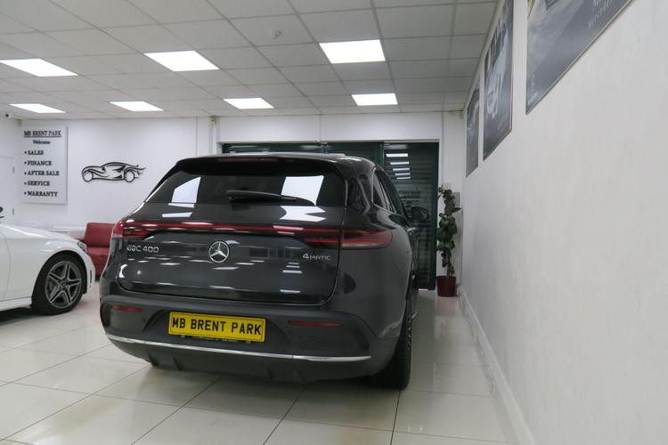 Used Mercedes-Benz EQC LM72XNH 7