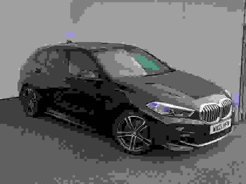 BMW 1 Series Photo at-1707fe61dc834a8697bcc89a281abe12.jpg