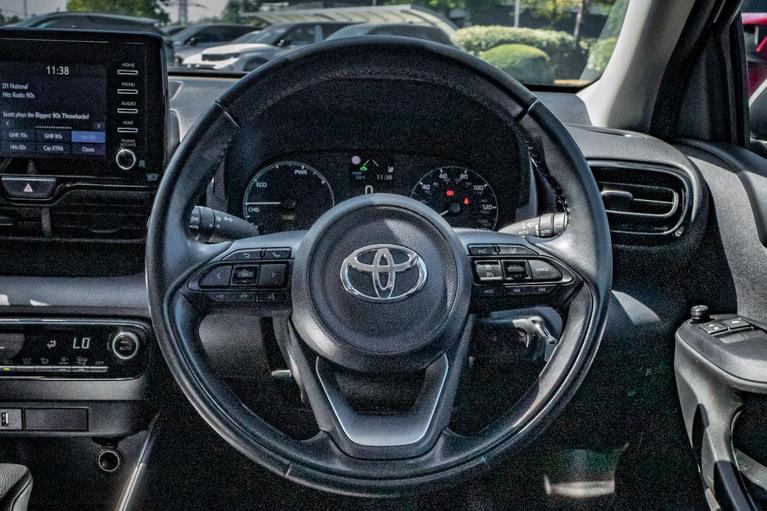 Used Toyota Yaris CP72VKN 12