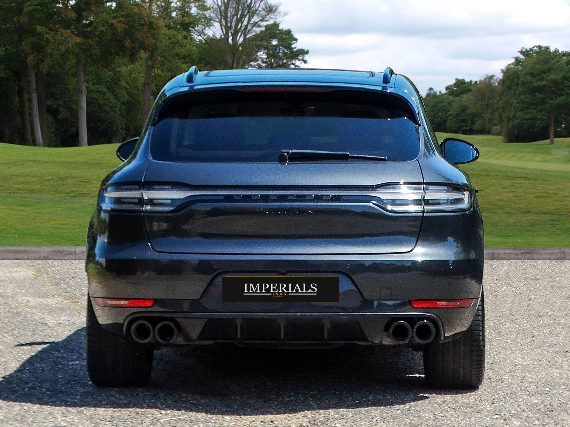 Porsche Macan 2.9T V6 GTS PDK 4WD Euro 6 (s/s) 5dr — photo 11