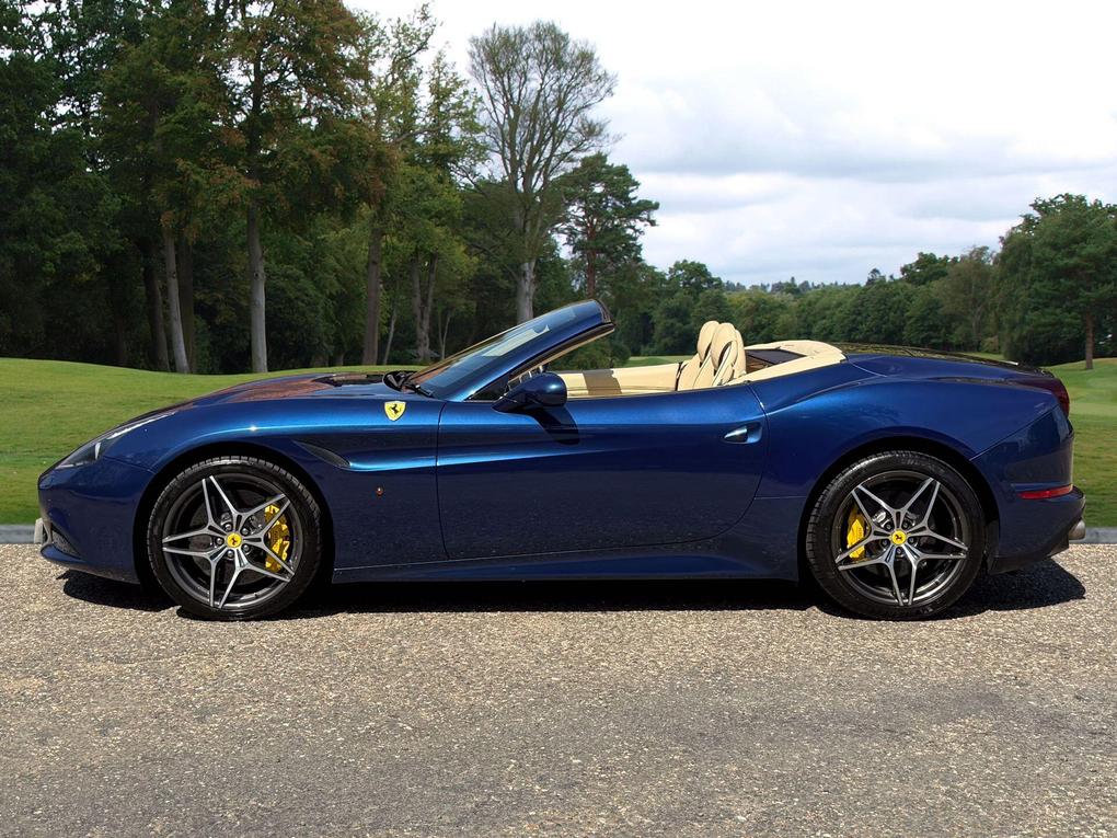 Used Ferrari California OW65KHJ 2