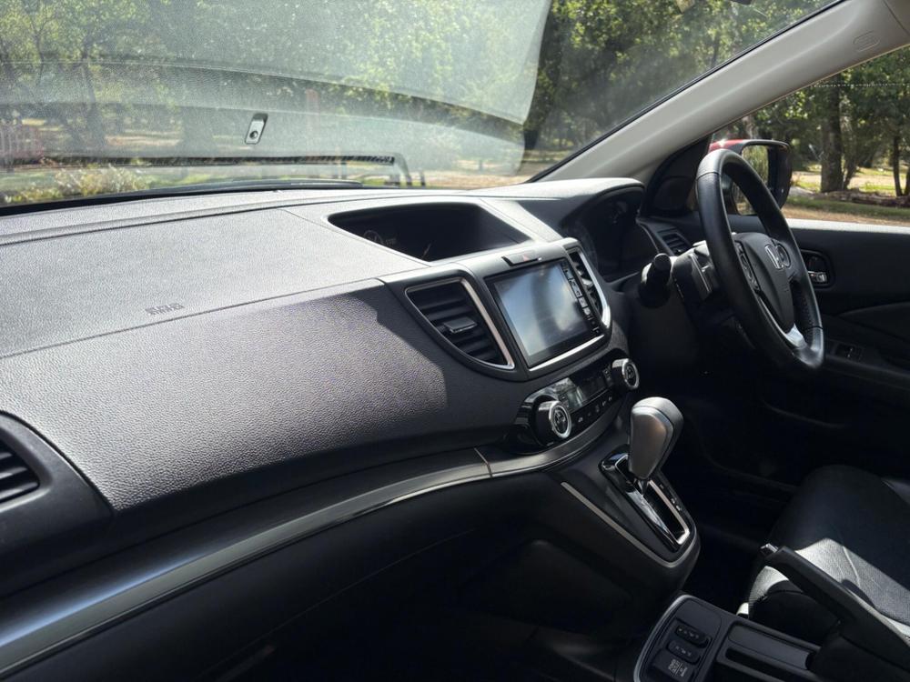 Honda CR-V Photo at-17332a5993df4a399b301c7b5ce183d2.jpg