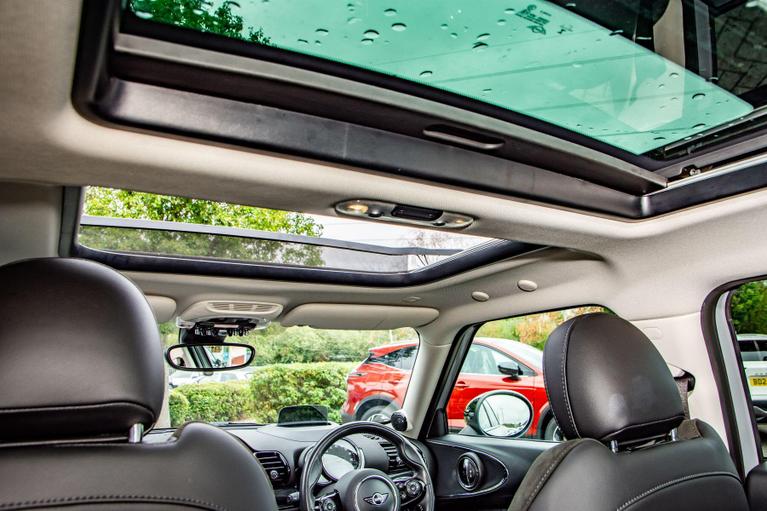 Used MINI Clubman WP68WPM 22