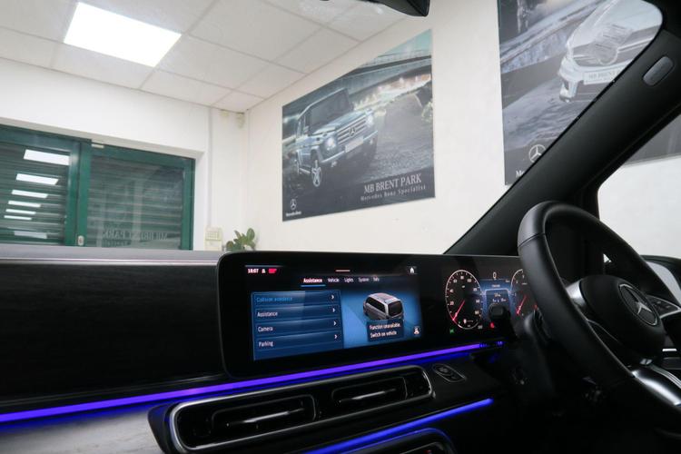 Used Mercedes-Benz V Class KN75AYX 17