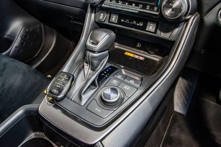 Used Toyota RAV4 EX75FKU 13