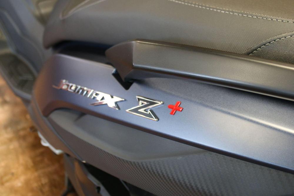 SYM Joymax Z 125 Photo at-17785d16615549228b9721c8f185f6af.jpg