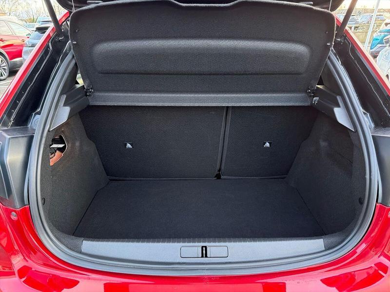 Used Peugeot 208 NV24HDO 18