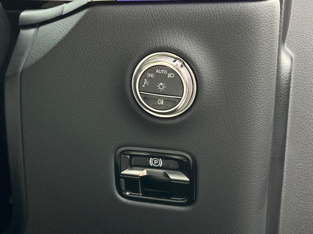 Mercedes-Benz GLC Photo at-177f6d12c48b4b98a7eeaa492b684944.jpg