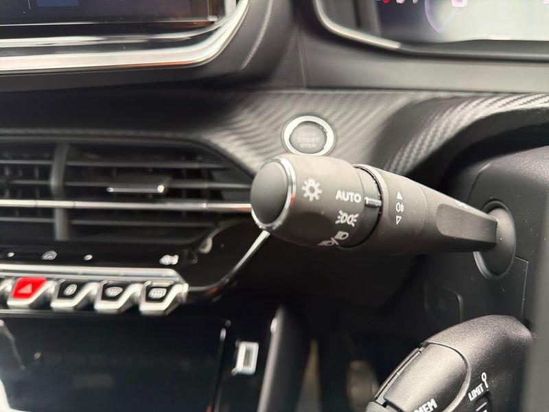 Used Peugeot 2008 SD74FRU 22