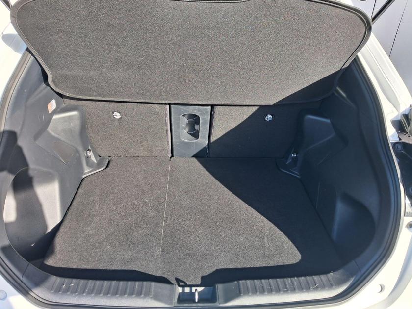 Toyota Yaris Cross Photo at-17b9bef7cbc04ad7a3e7a8f98ce07e5f.jpg