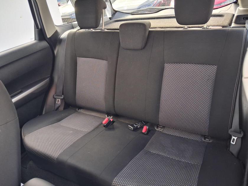 Suzuki Vitara Photo at-17d99bd4c1fa4b7cbf5c8af62bee601f.jpg
