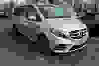Mercedes-Benz V Class Photo 0
