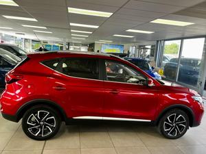 MG MG ZS Photo 6