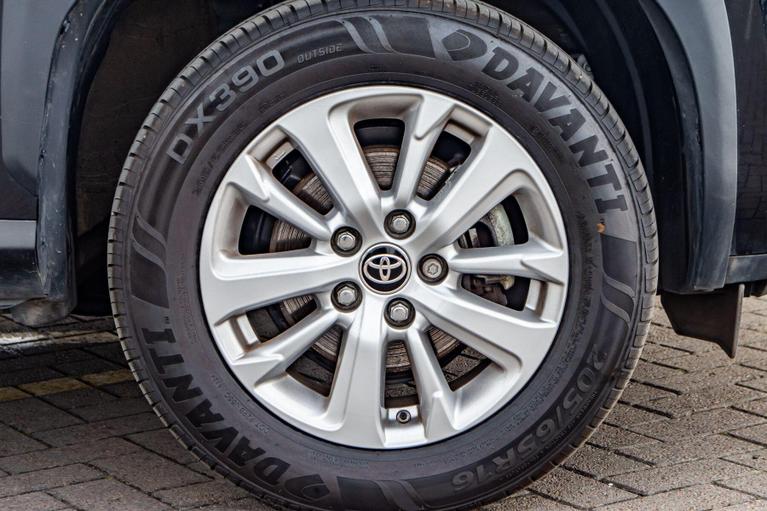 Used Toyota Yaris Cross DV73OYL 14