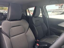 Suzuki Swift Photo 28