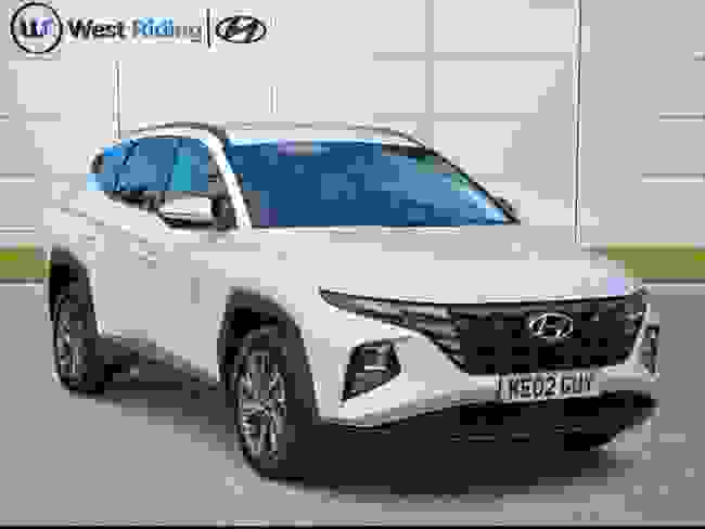 Used 2023 Hyundai TUCSON 1.6 h T-GDi SE Connect Auto Euro 6 (s/s) 5dr White at West Riding