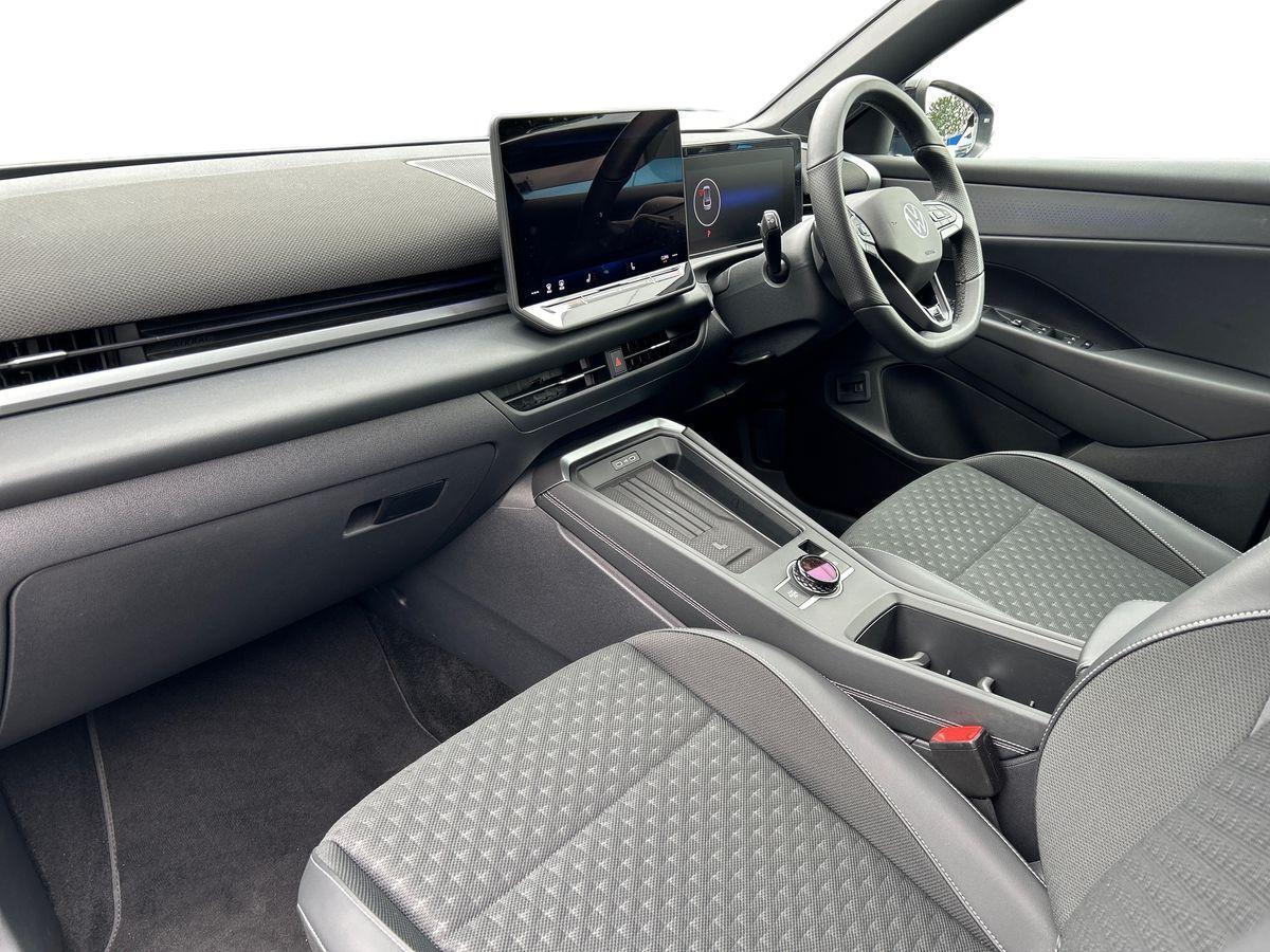 Volkswagen T-roc Photo at-1863aa3b69b94fc69282ef965ca46abf.jpg
