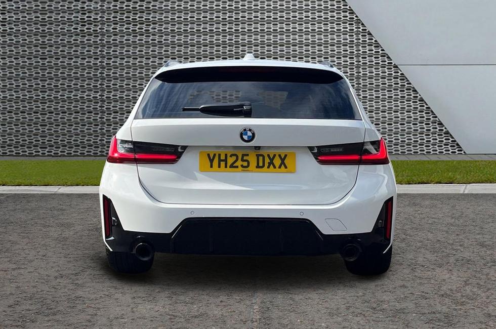 BMW 3 Series Photo at-186a702ac631428993d84bf0ab9b32bd.jpg