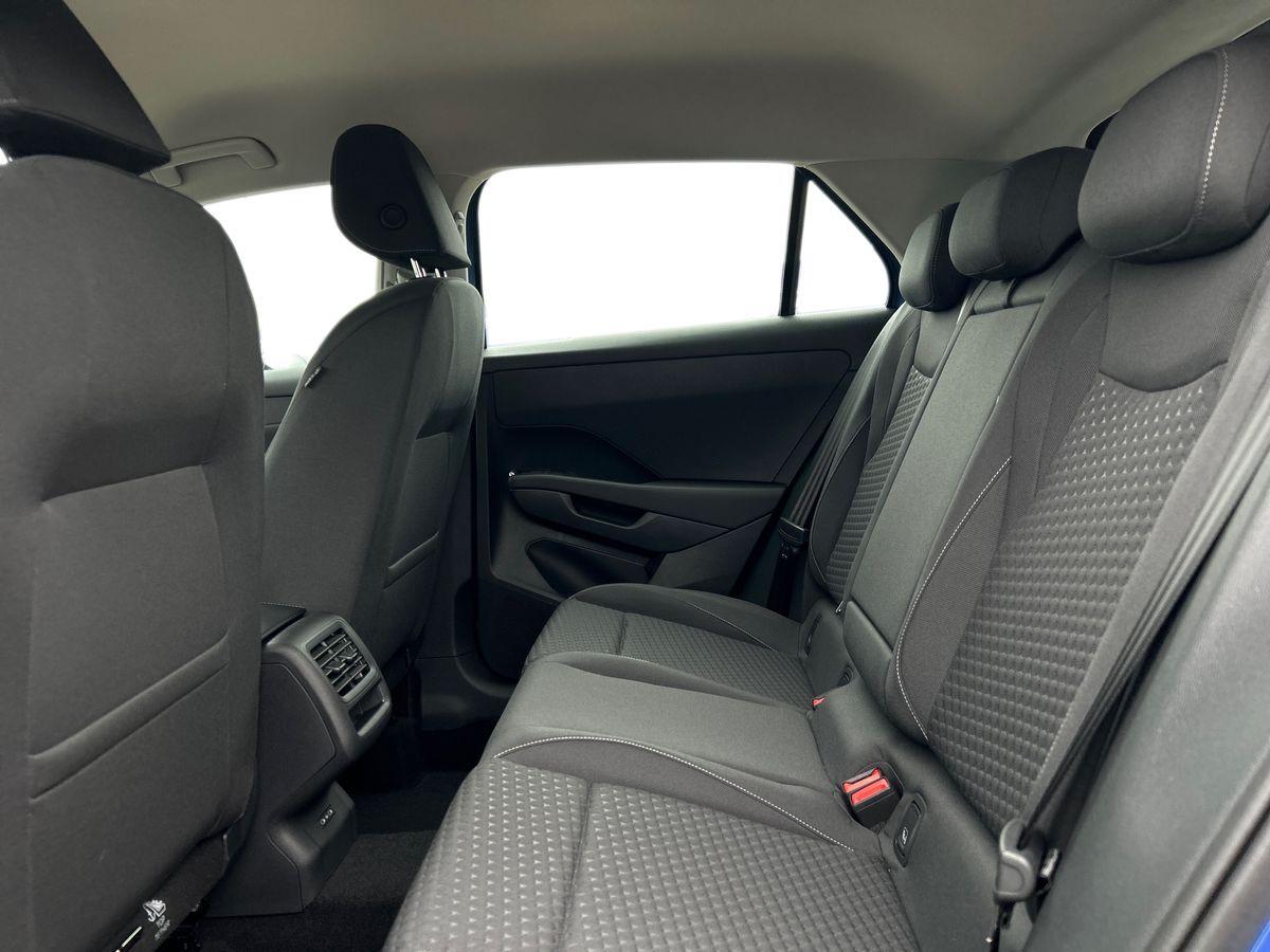 Volkswagen T-Roc Photo at-187009725eb248e5b20faebf0ee16faf.jpg