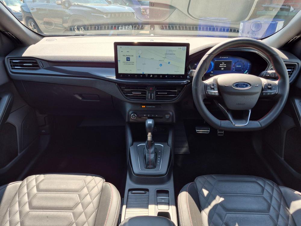 Ford Focus Photo at-1879a3484fd54a30af2d681b65332b24.jpg