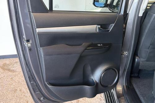 Toyota HILUX Photo at-1889e2a297a24ab2a008dff2f575ea27.jpg