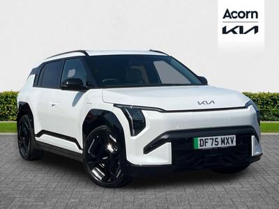 Used 2025 Kia EV3 81.4 kWh GT-LINE White Pearl at Kia Motors UK
