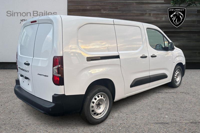 Used Peugeot Partner 202512188681697 6