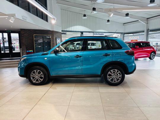 Suzuki Vitara Photo at-18c1ad54b1c64c62be003e4f0dd82f4d.jpg