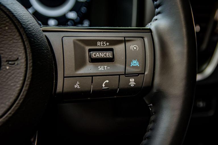 Used Nissan Qashqai OV75FXK 12