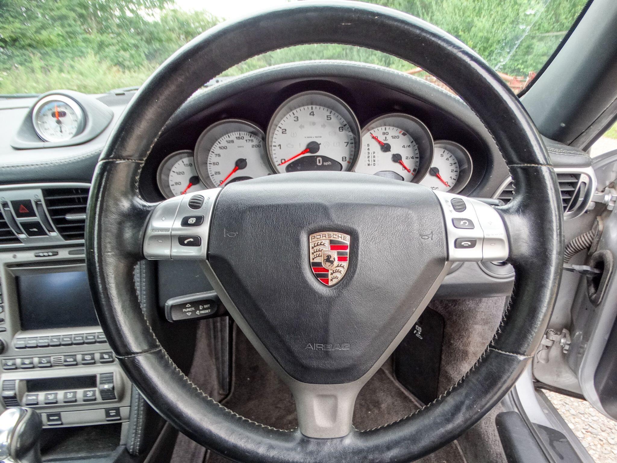 Porsche 911 3.8 997 Carrera S Tiptronic S 2dr — photo 7