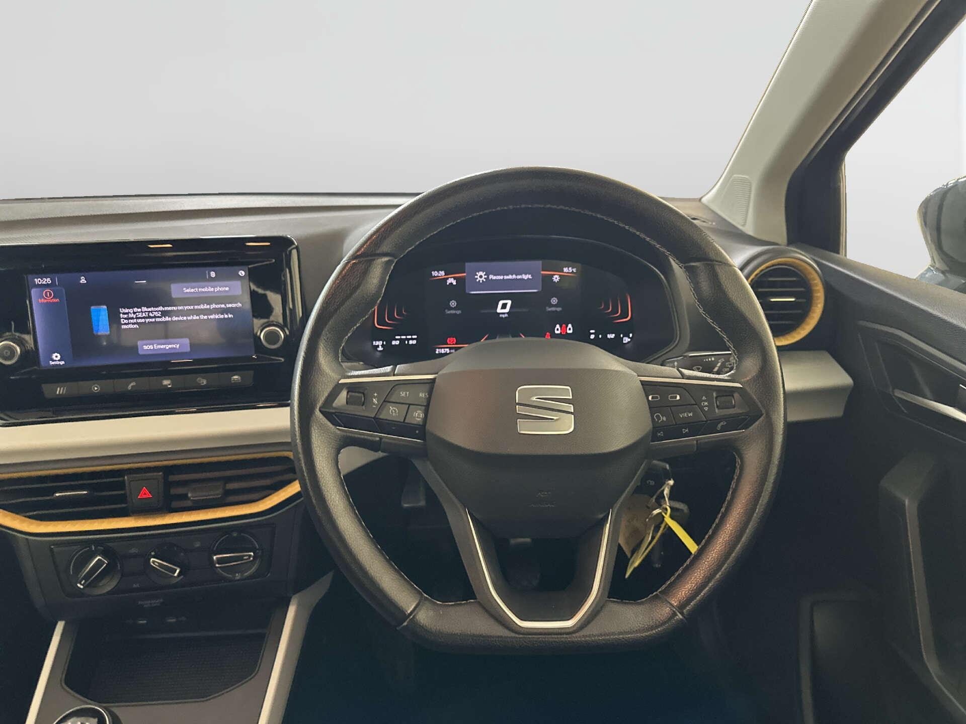 2023 SEAT Arona thumbnail 17