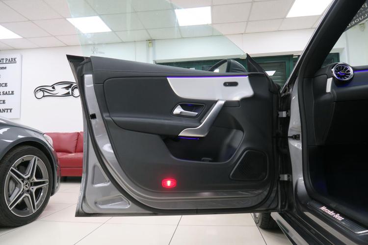 Used Mercedes-Benz CLA FX22OSM 14