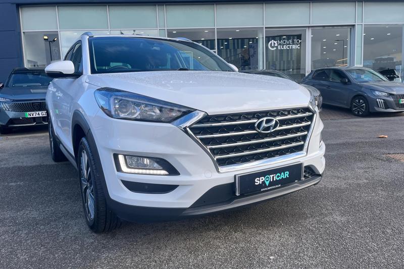 Used Hyundai TUCSON NV19AFZ 7