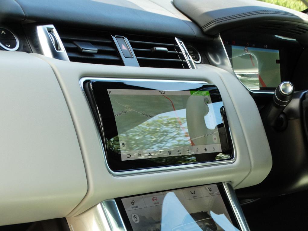 Used Land Rover Range Rover Sport YP22FOC 18