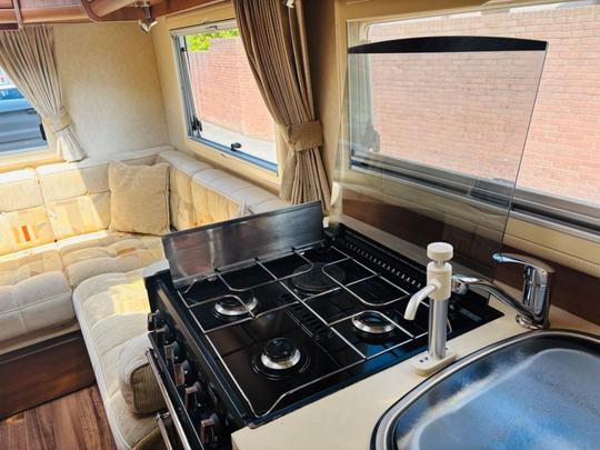 Peugeot Boxer Photo at-192ce7081cad4d40b73515b017a14edf.jpg