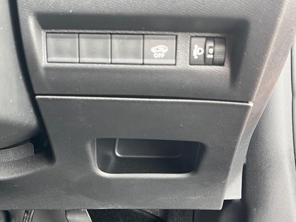 Used Peugeot 2008 LO24ZVP 50