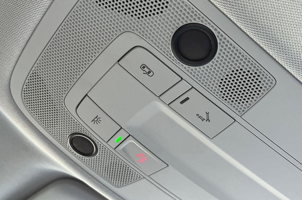 Audi Q2 Photo at-1932999b0f0d47079b15b6e38656f51e.jpg