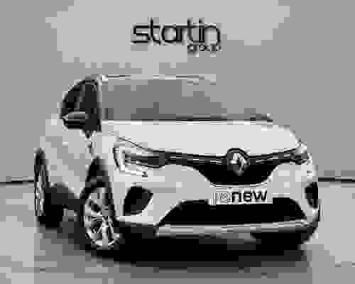 Renault Captur 1.3 TCe Iconic EDC Euro 6 (s/s) 5dr White at Startin Group