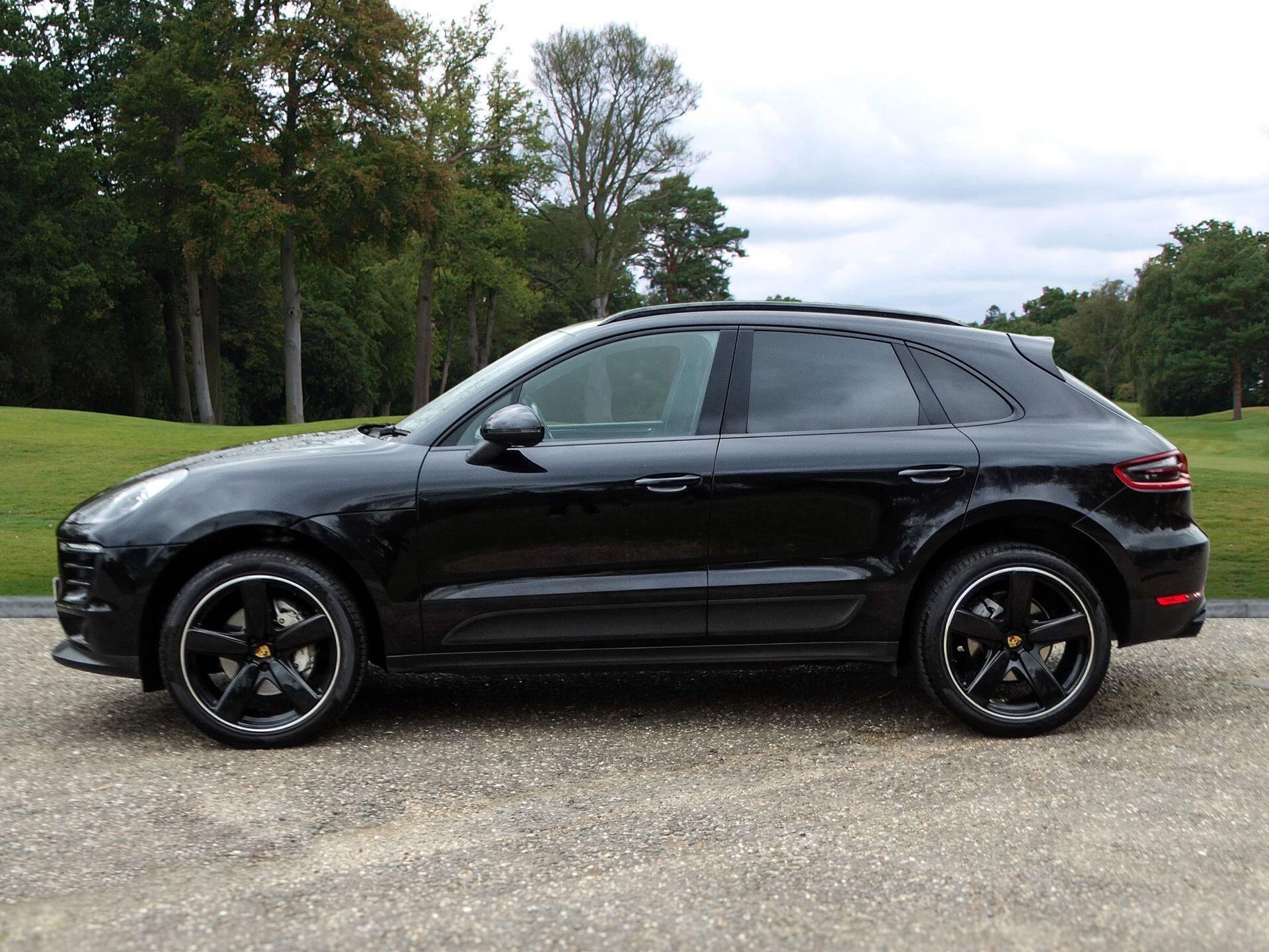 Porsche Macan 3.0 TD V6 S SUV 5dr Diesel PDK 4WD Euro 6 (s/s) (258 ps) — photo 2