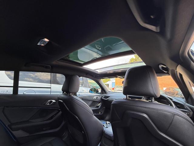 Used BMW 1 Series YB70HVD 38
