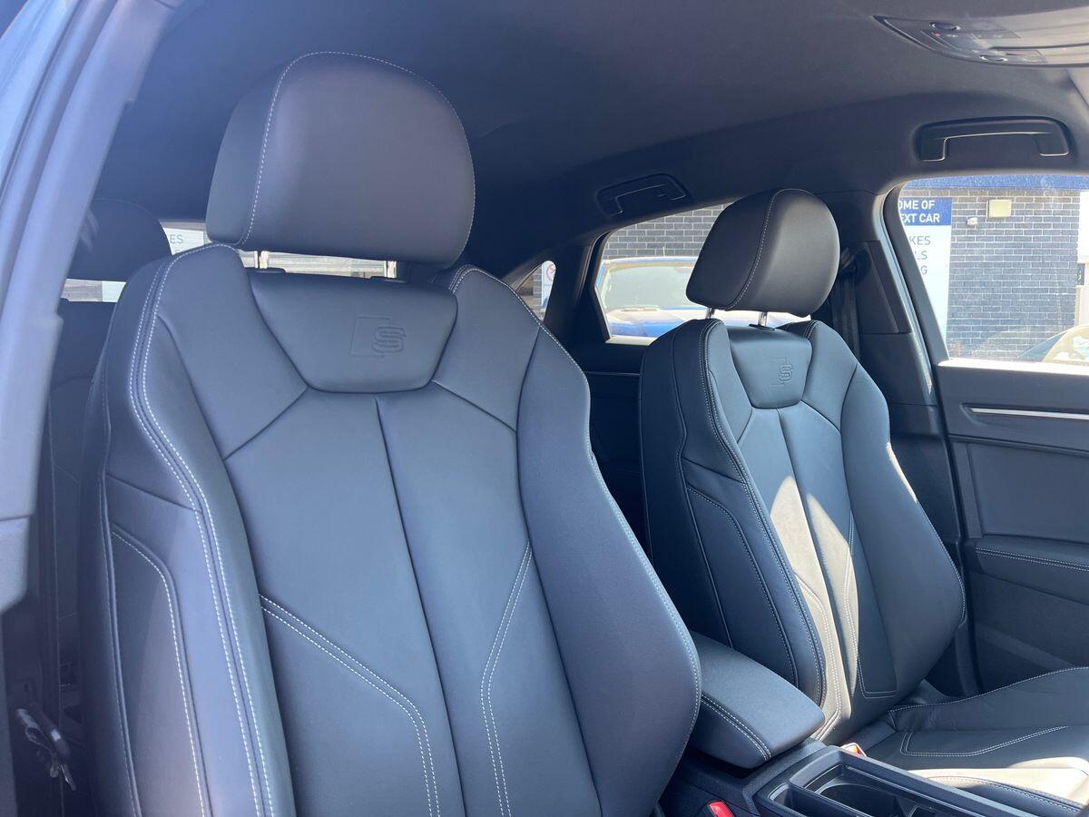 Audi Q3 Photo 27