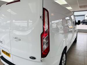 Ford Transit Custom Photo 23