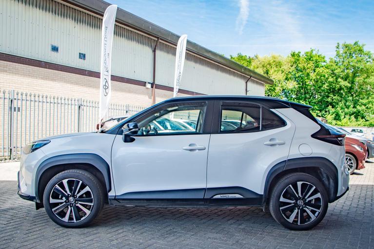 Used Toyota Yaris Cross WN22YUV 10