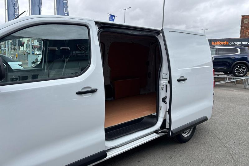 Used Peugeot Expert 202601169196842 27