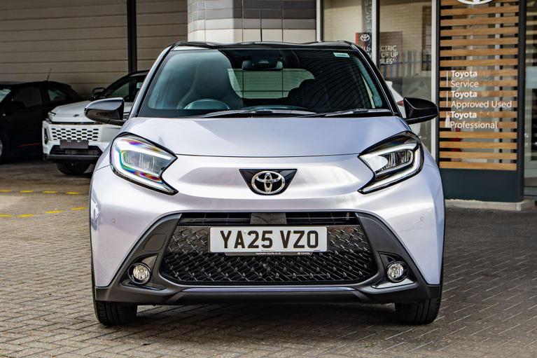 Used Toyota Aygo X YA25VZO 7