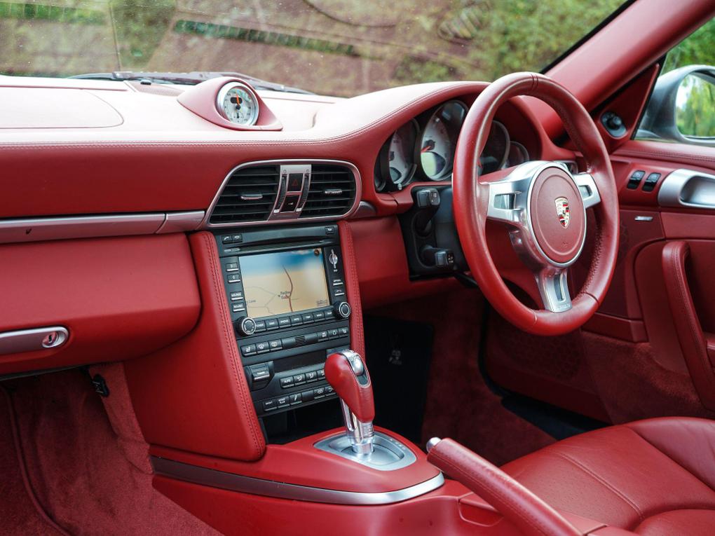 Used Porsche 911 DFZ2208 15