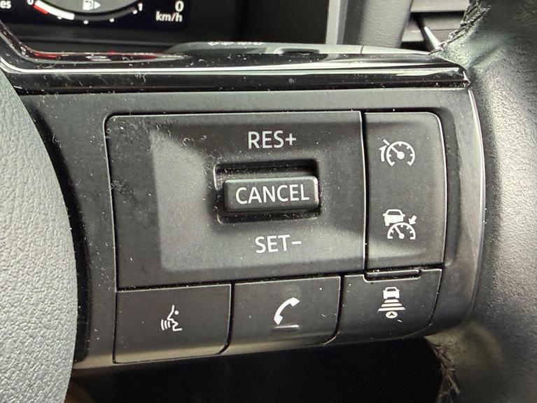 Used Nissan Qashqai WR71JWY 18