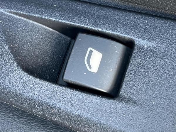 Used Peugeot 208 HSZ3021 40