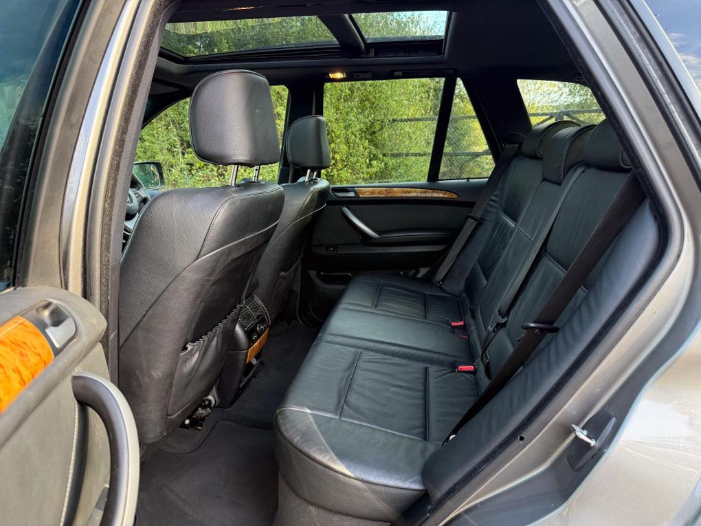 Used BMW X5 LE05AWW 12